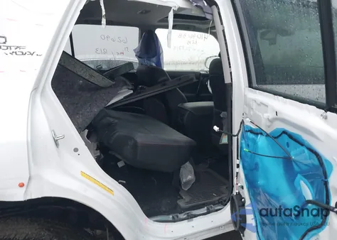 2024 Toyota 4Runner Trd Off Road Premium из США, поврежденный, VIN JTERU5JR5R6267713